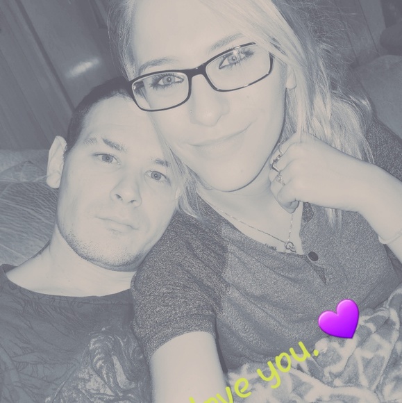 Meet your Posher, Elizabeth - Picture 1 of 1